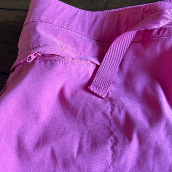 Helly Hansen Women's Pink Solen Classic Recycled Water Shorts Size XL - Picture 14 of 16